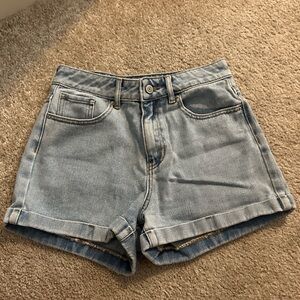 PacSun denim mom jeans size 26 🩵